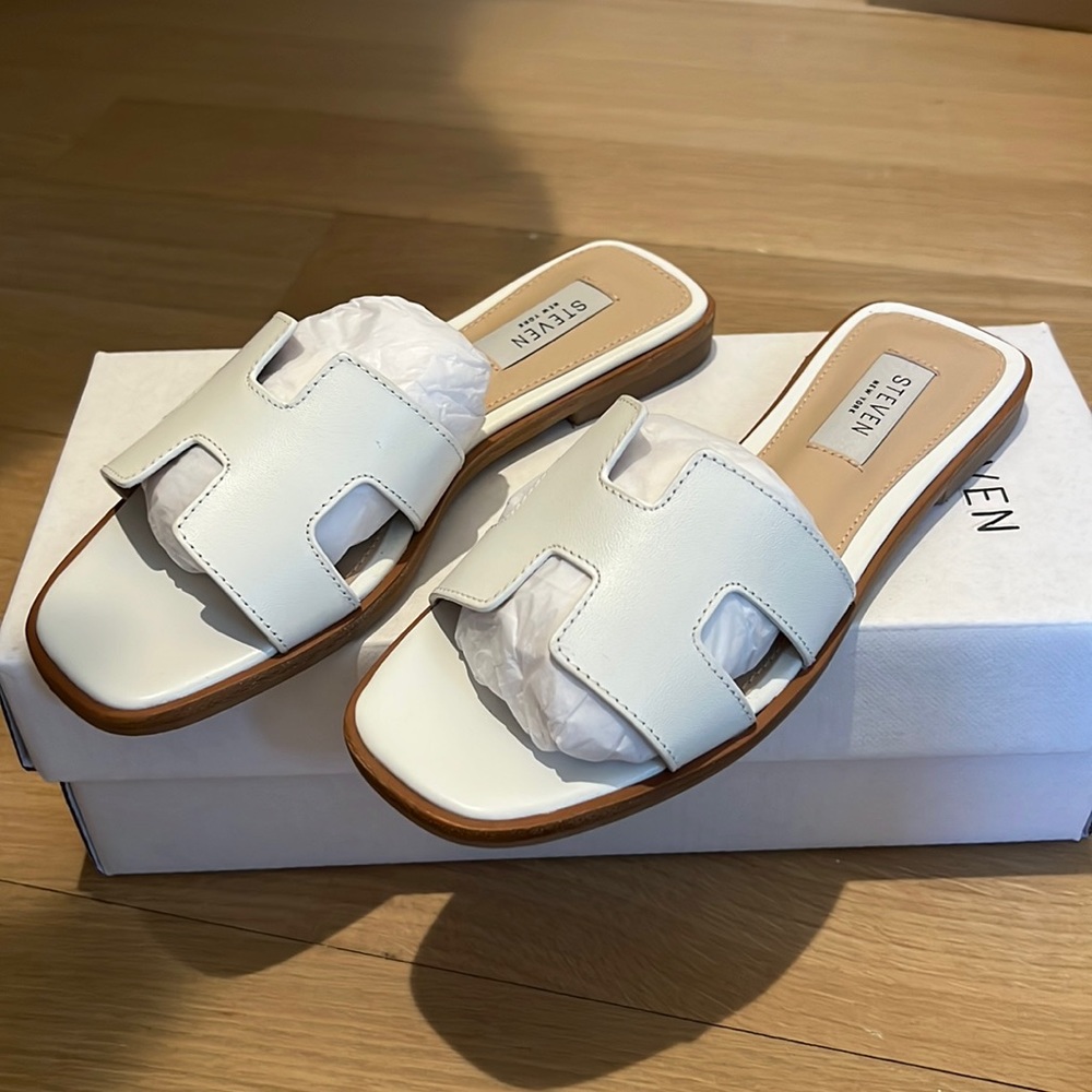 Steven Haydn leather sandal in white